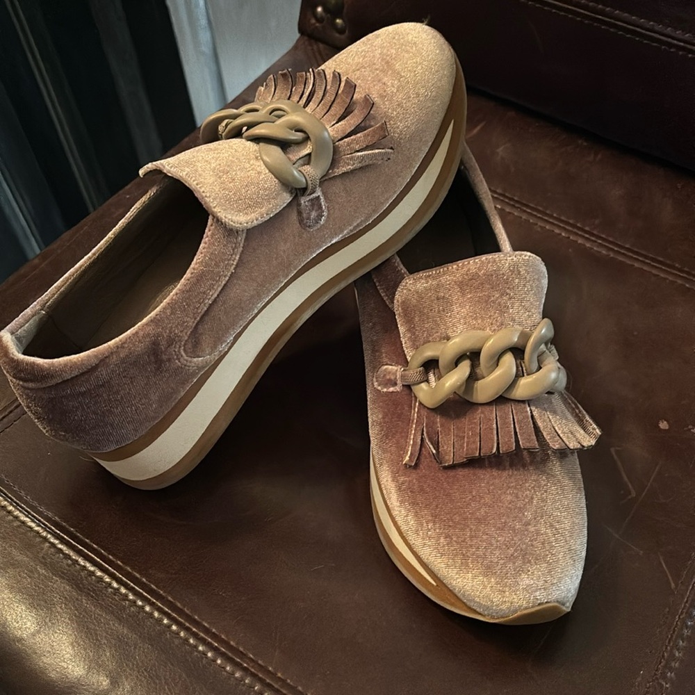 Mauve, pale pink suede loafers